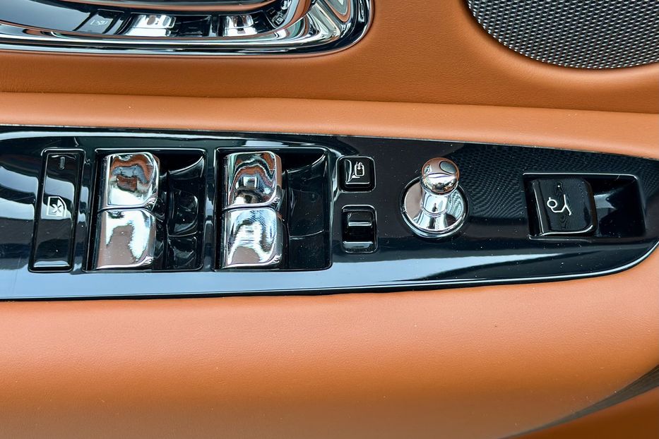 Продам Rolls-Royce Cullinan 2019 года в Киеве