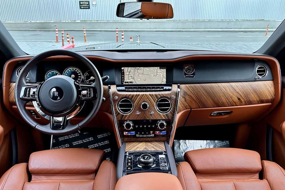 Продам Rolls-Royce Cullinan 2019 года в Киеве