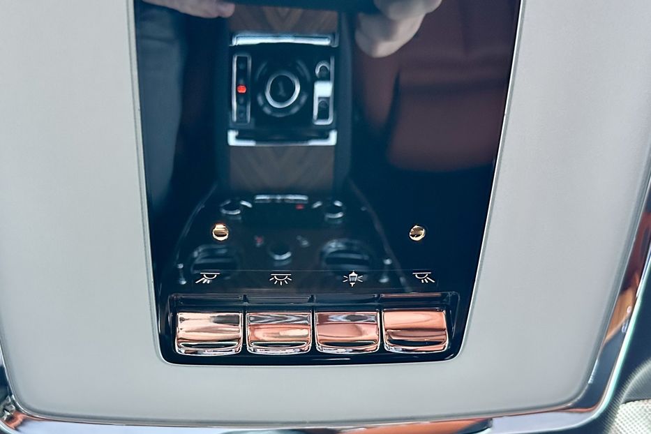 Продам Rolls-Royce Cullinan 2019 года в Киеве