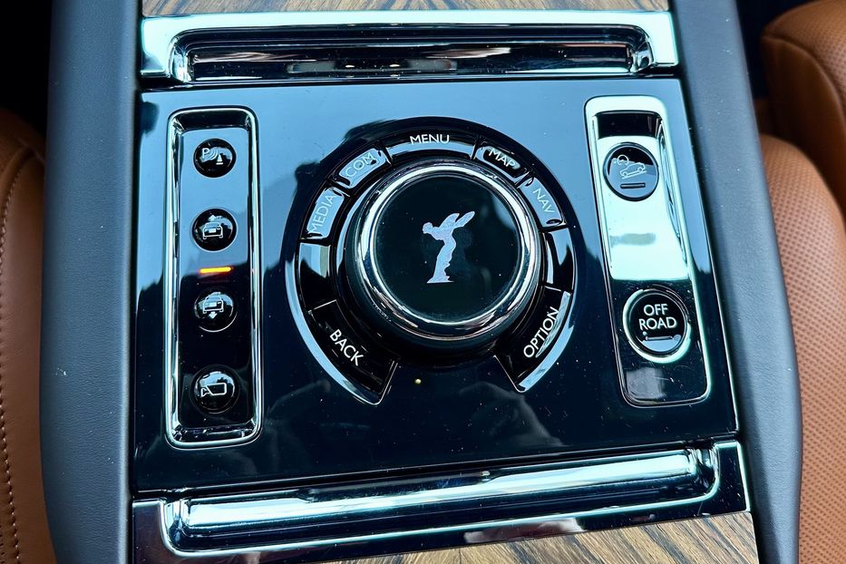 Продам Rolls-Royce Cullinan 2019 года в Киеве