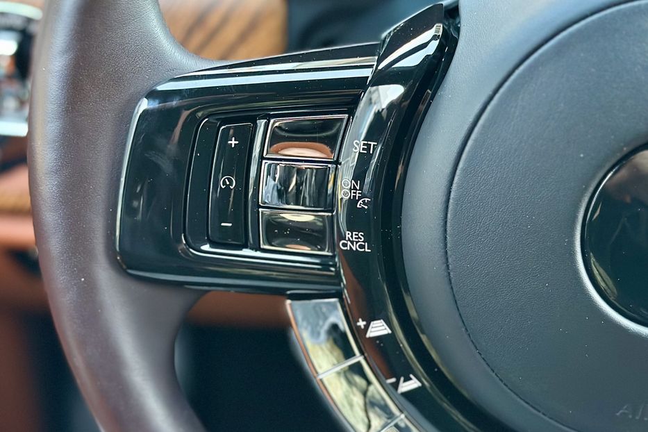 Продам Rolls-Royce Cullinan 2019 года в Киеве