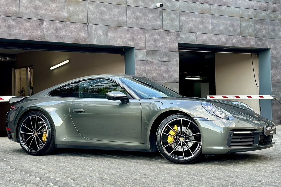 Продам Porsche 911 Carrera 2021 года в Киеве