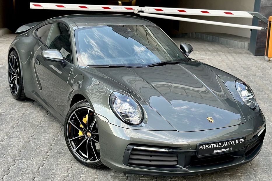 Продам Porsche 911 Carrera 2021 года в Киеве