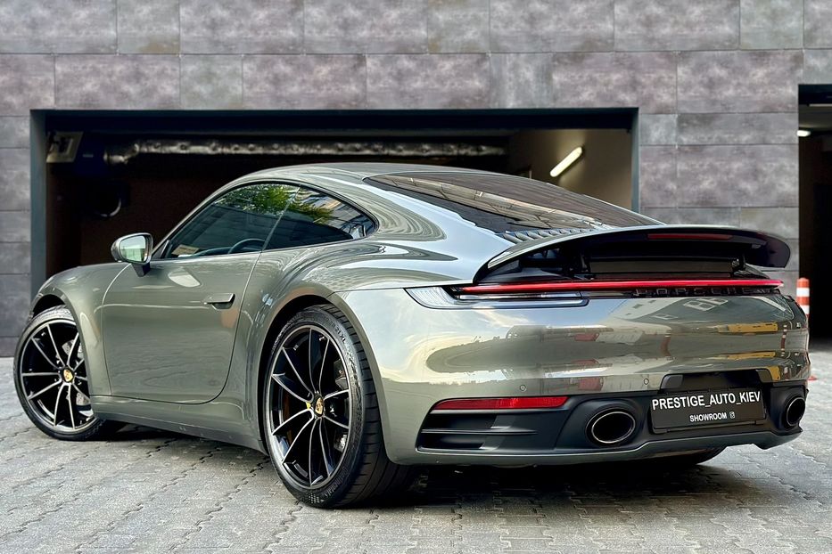 Продам Porsche 911 Carrera 2021 года в Киеве