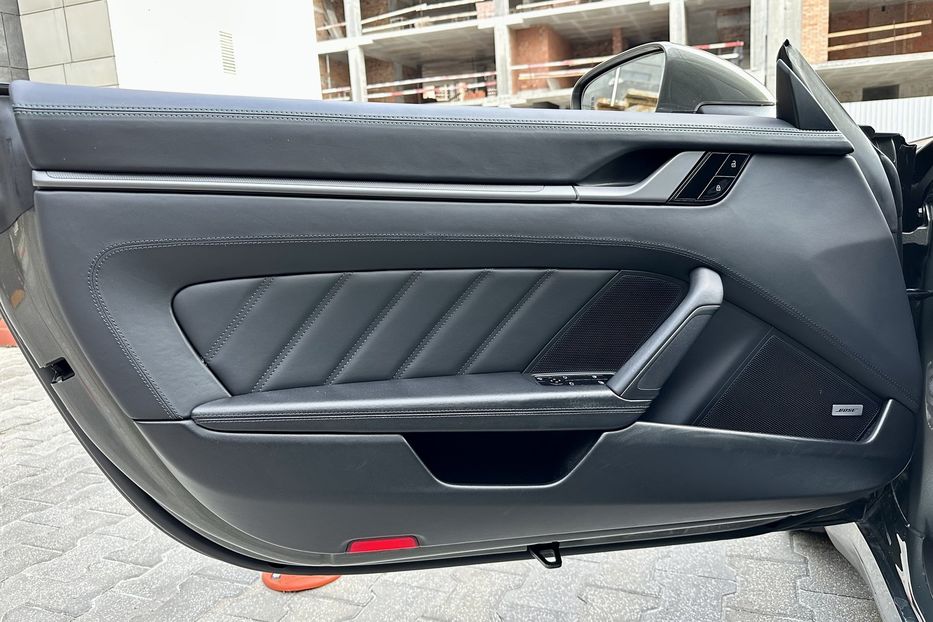 Продам Porsche 911 Carrera 2021 года в Киеве