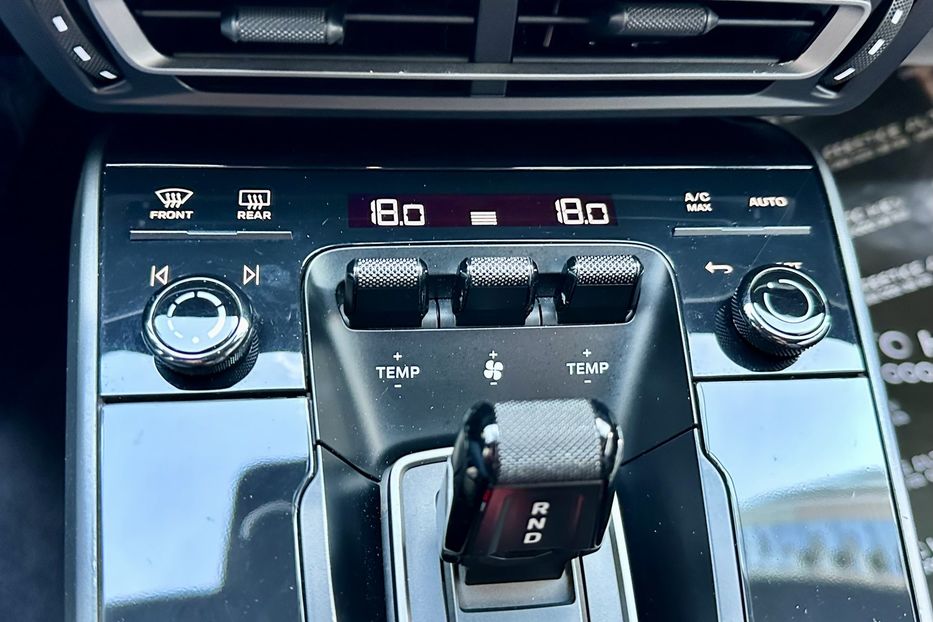 Продам Porsche 911 Carrera 2021 года в Киеве