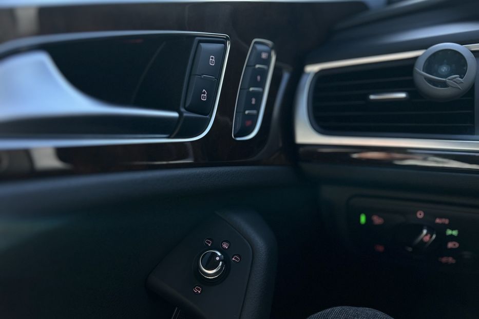 Продам Audi A6 C7 3.0TDI QUATTRO (KOMIS) 2014 года в г. Умань, Черкасская область