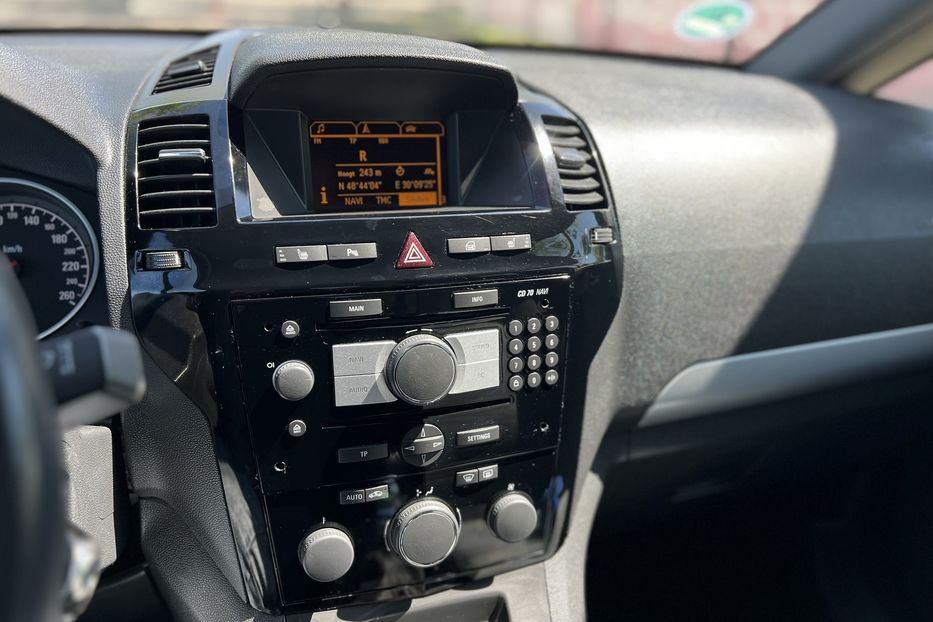 Продам Opel Zafira 7місць (KOMIS) 2011 года в г. Умань, Черкасская область