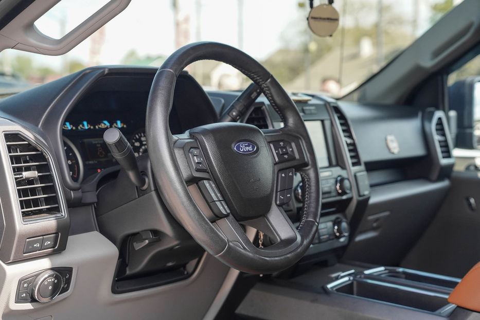 Продам Ford F-Series F150 Supercrew XLT 2018 года в Черновцах