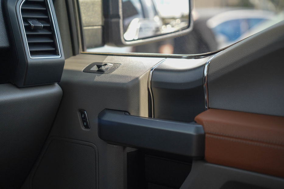 Продам Ford F-Series F150 Supercrew XLT 2018 года в Черновцах
