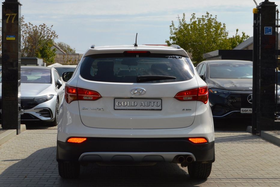 Продам Hyundai Santa FE 2013 года в Одессе
