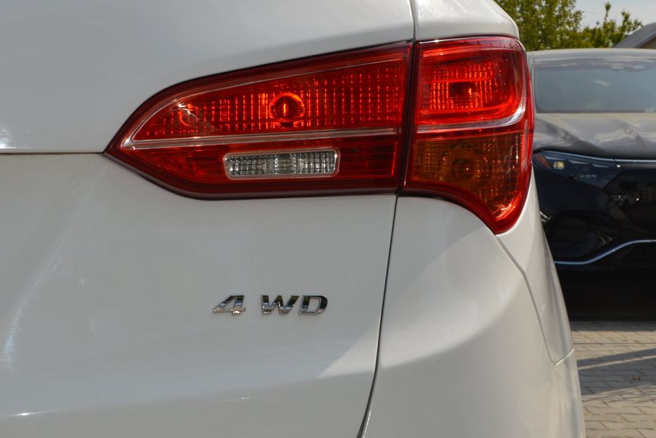 Продам Hyundai Santa FE 2013 года в Одессе