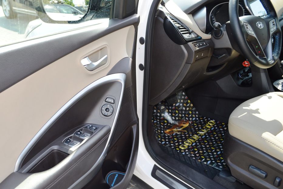 Продам Hyundai Santa FE 2013 года в Одессе