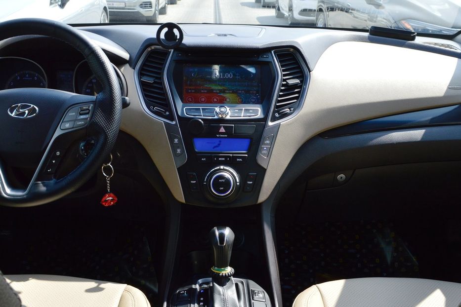 Продам Hyundai Santa FE 2013 года в Одессе