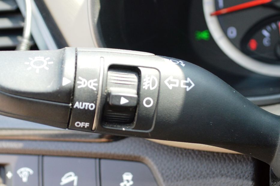 Продам Hyundai Santa FE 2013 года в Одессе