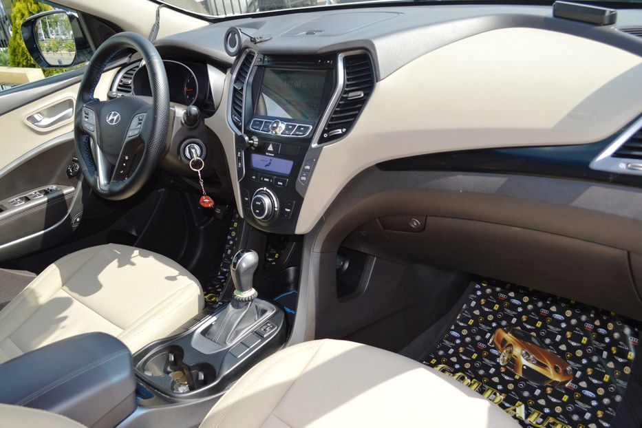 Продам Hyundai Santa FE 2013 года в Одессе