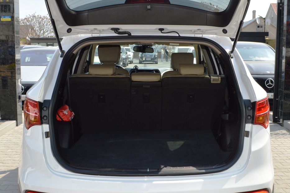 Продам Hyundai Santa FE 2013 года в Одессе
