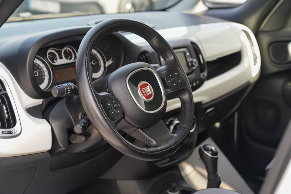 Продам Fiat 500 L 2015 года в Черновцах