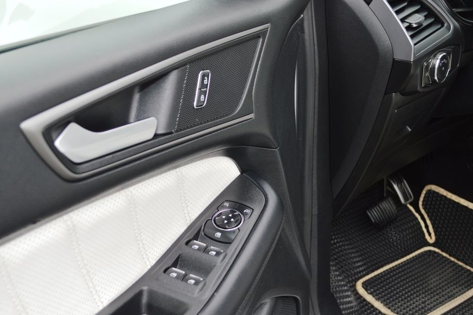 Продам Ford Edge 2016 года в Одессе