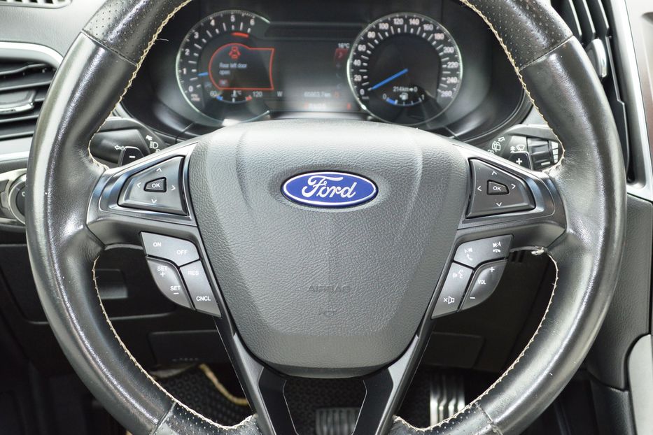 Продам Ford Edge 2016 года в Одессе
