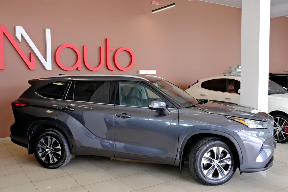 Продам Toyota Highlander Hybrid 2023 года в Одессе