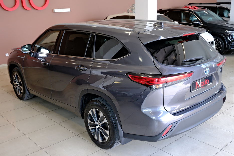 Продам Toyota Highlander Hybrid 2023 года в Одессе