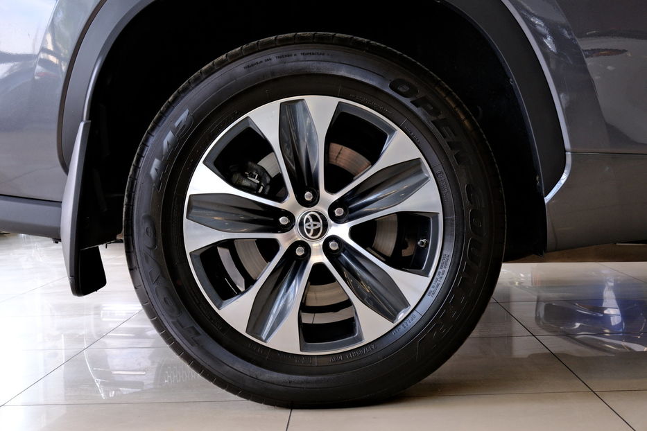 Продам Toyota Highlander Hybrid 2023 года в Одессе
