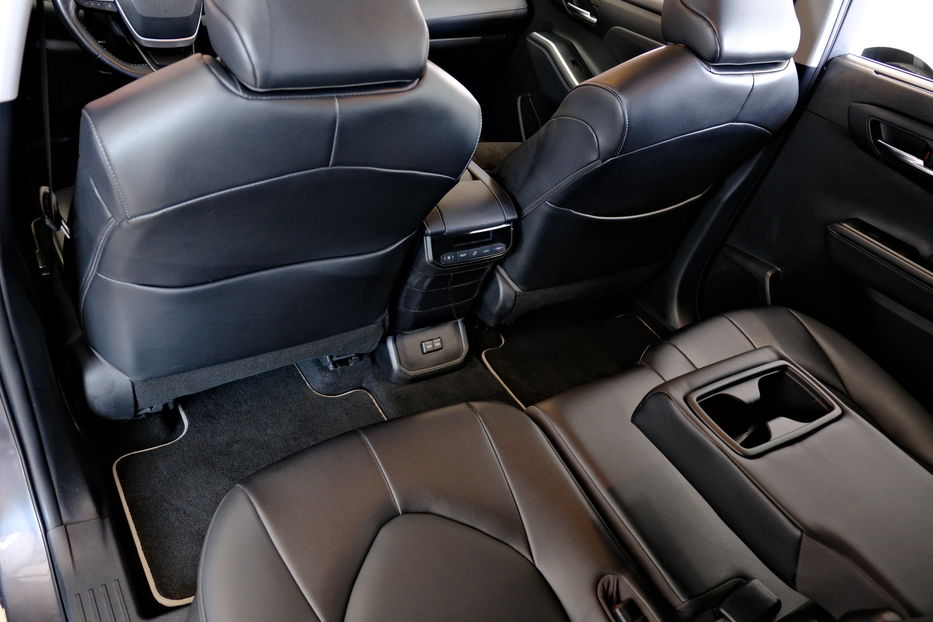 Продам Toyota Highlander Hybrid 2023 года в Одессе