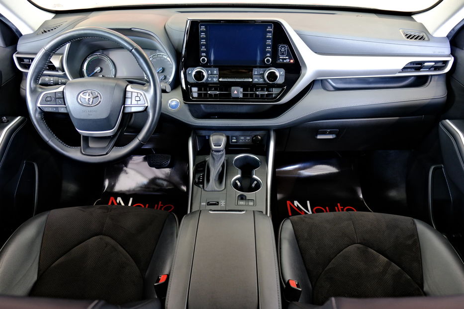 Продам Toyota Highlander Hybrid 2023 года в Одессе