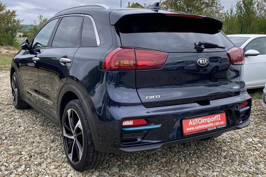 Продам Kia Niro 64kWhМакс.комплектаціяPrestige 2020 года в Львове