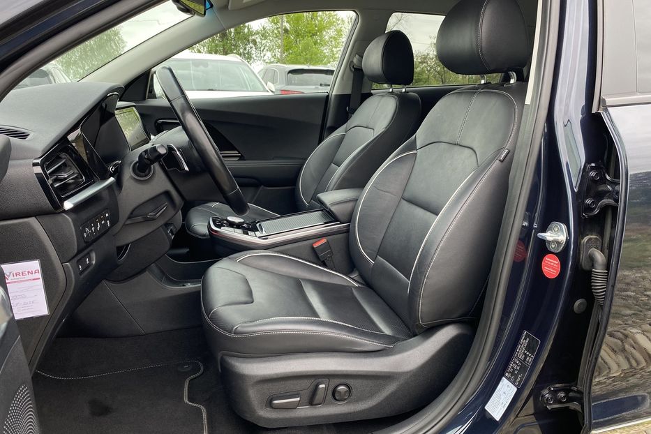 Продам Kia Niro 64kWhМакс.комплектаціяPrestige 2020 года в Львове