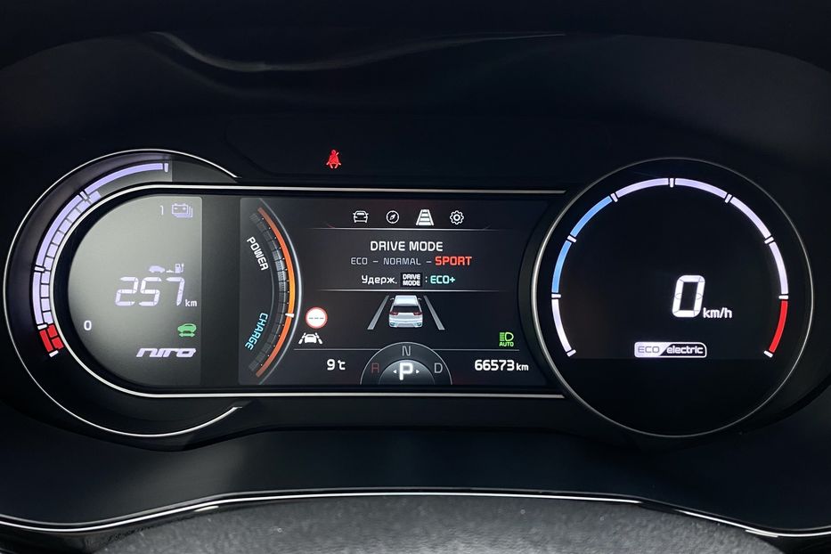 Продам Kia Niro 64kWhМакс.комплектаціяPrestige 2020 года в Львове