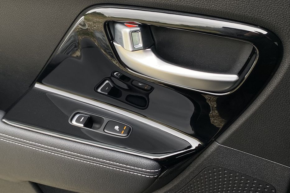 Продам Kia Niro 64kWhМакс.комплектаціяPrestige 2020 года в Львове