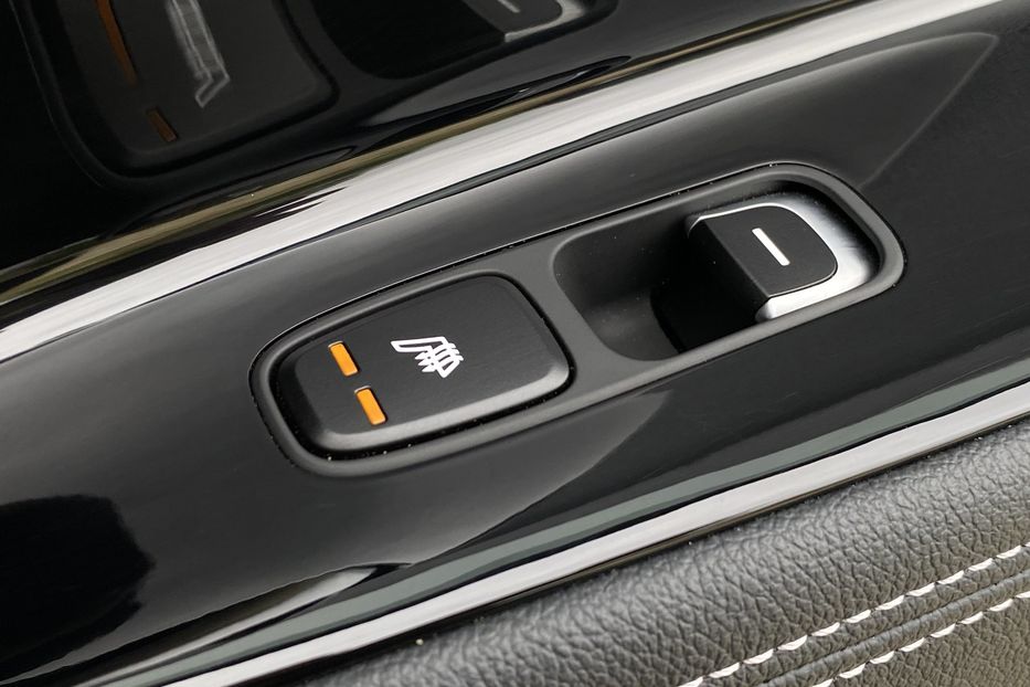 Продам Kia Niro 64kWhМакс.комплектаціяPrestige 2020 года в Львове