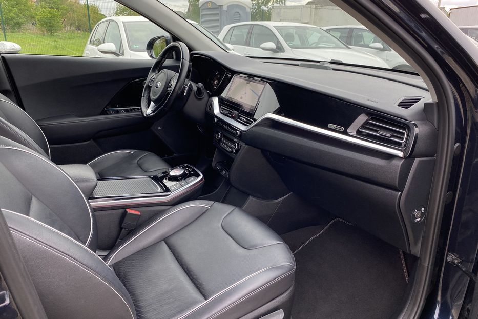 Продам Kia Niro 64kWhМакс.комплектаціяPrestige 2020 года в Львове