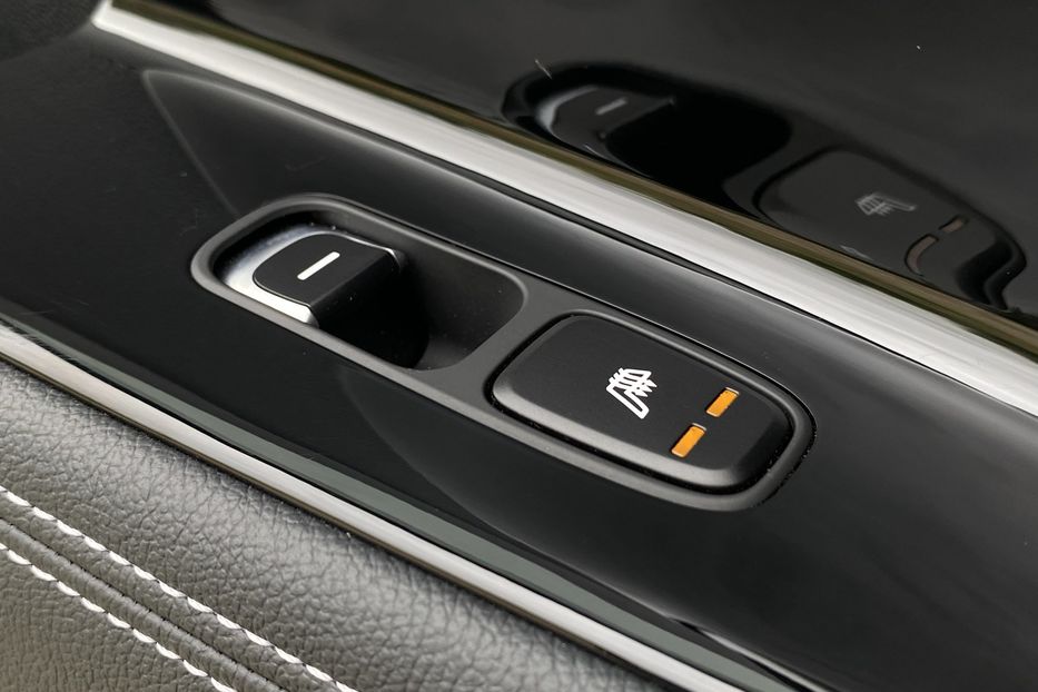 Продам Kia Niro 64kWhМакс.комплектаціяPrestige 2020 года в Львове
