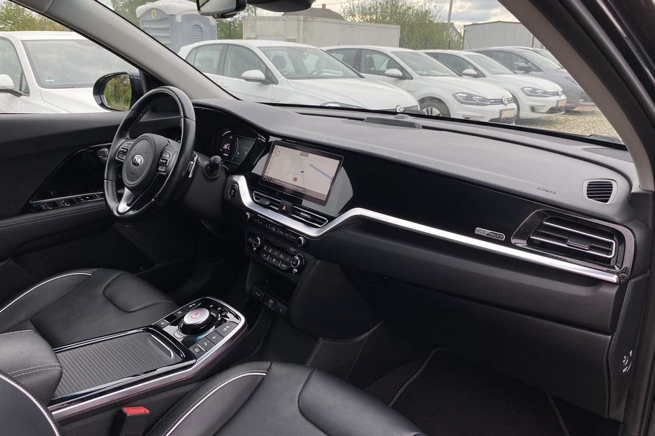 Продам Kia Niro 64kWhМакс.комплектаціяPrestige 2020 года в Львове