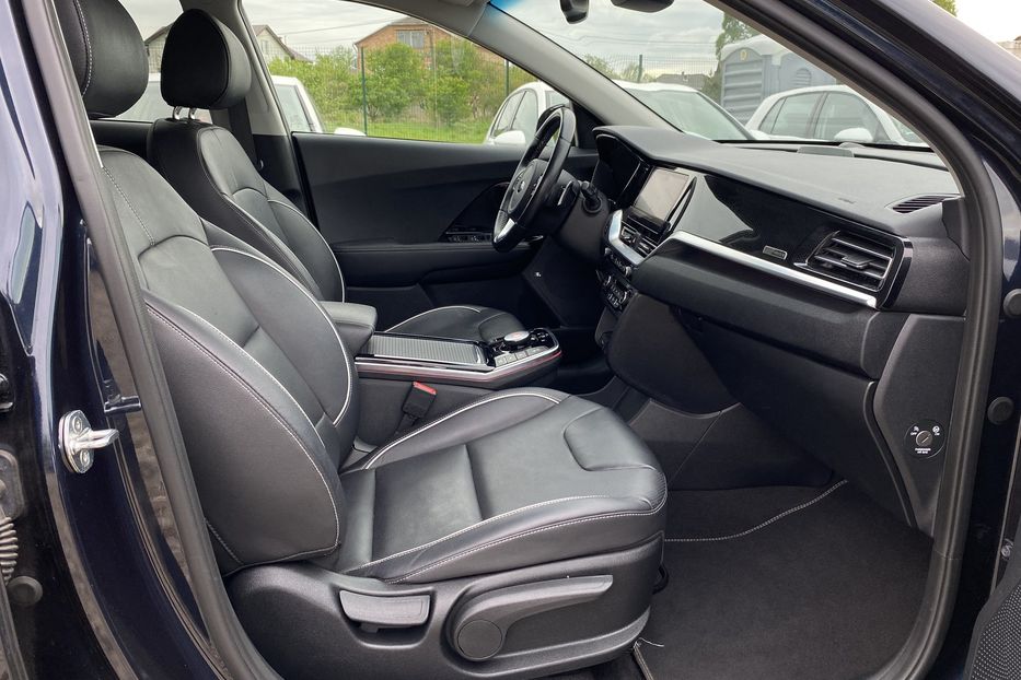 Продам Kia Niro 64kWhМакс.комплектаціяPrestige 2020 года в Львове