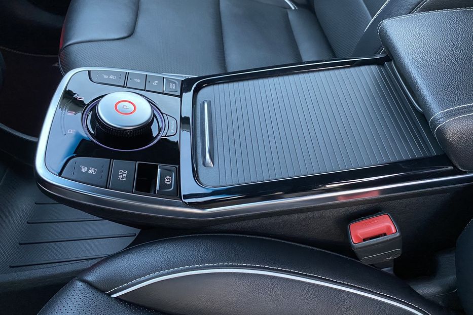 Продам Kia Niro 64kWhМакс.комплектаціяPrestige 2020 года в Львове