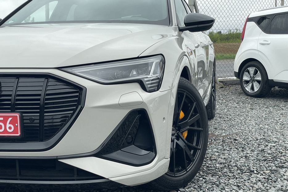 Продам Audi E-Tron 55 2022 года в Львове