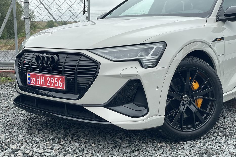 Продам Audi E-Tron 55 2022 года в Львове
