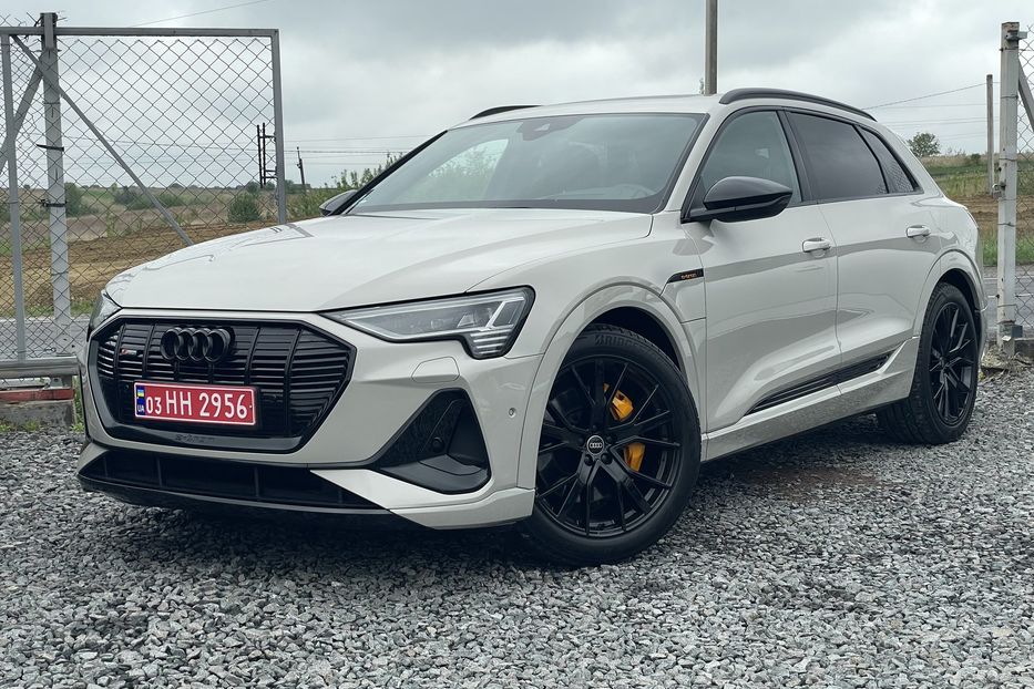 Продам Audi E-Tron 55 2022 года в Львове