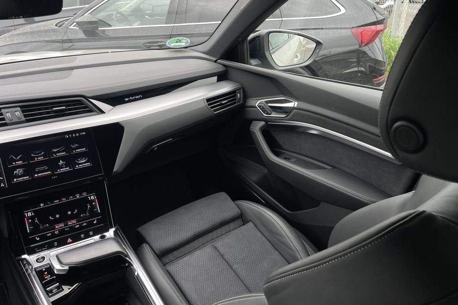 Продам Audi E-Tron 55 2022 года в Львове