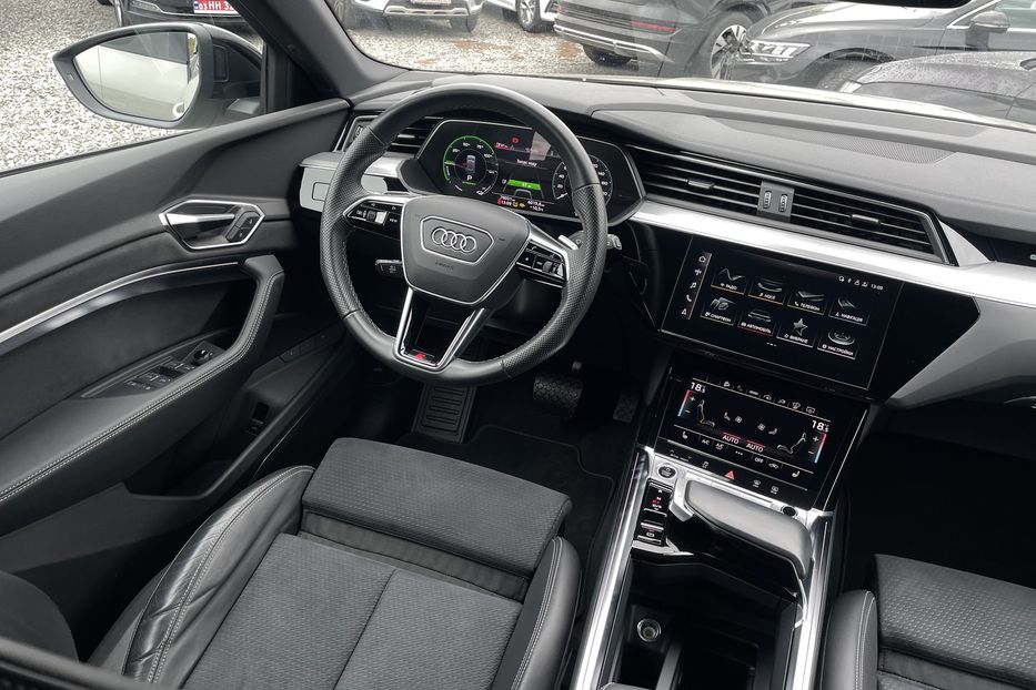 Продам Audi E-Tron 55 2022 года в Львове