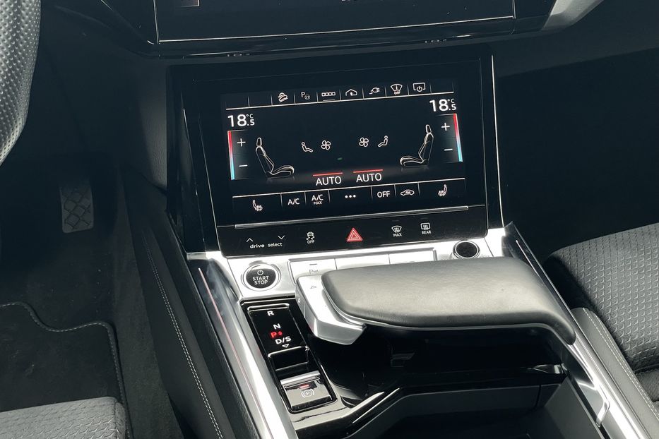 Продам Audi E-Tron 55 2022 года в Львове