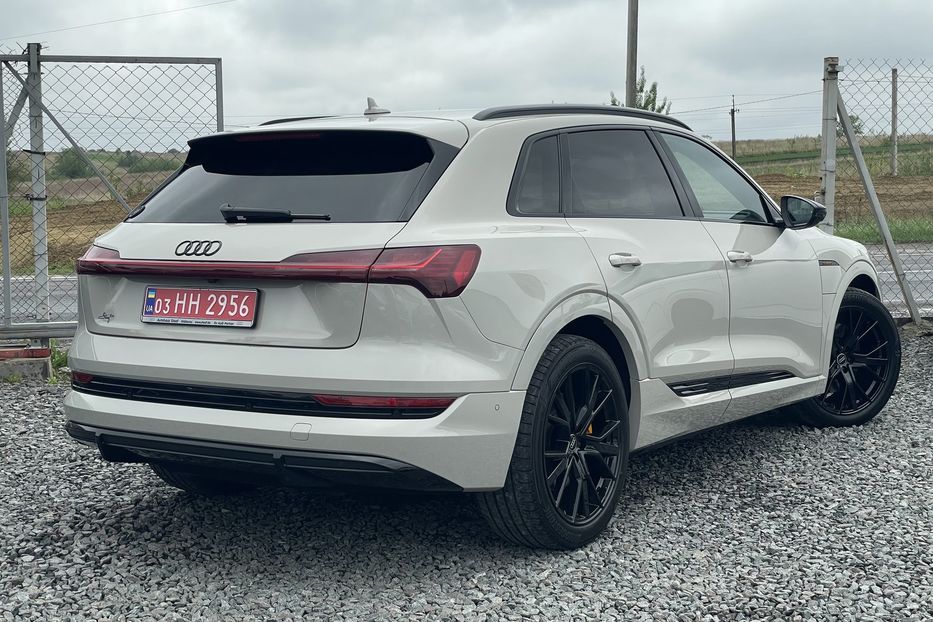 Продам Audi E-Tron 55 2022 года в Львове