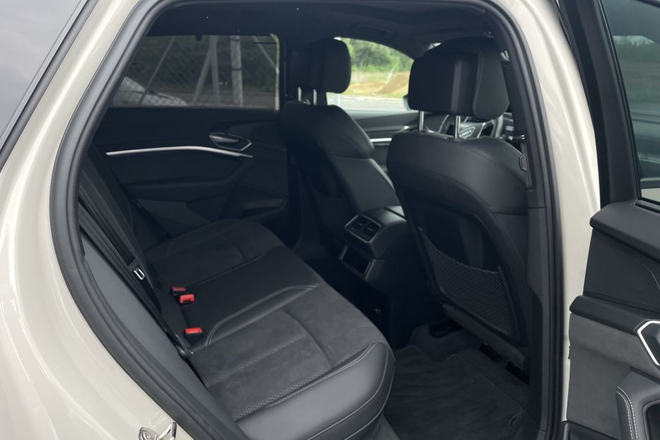 Продам Audi E-Tron 55 2022 года в Львове