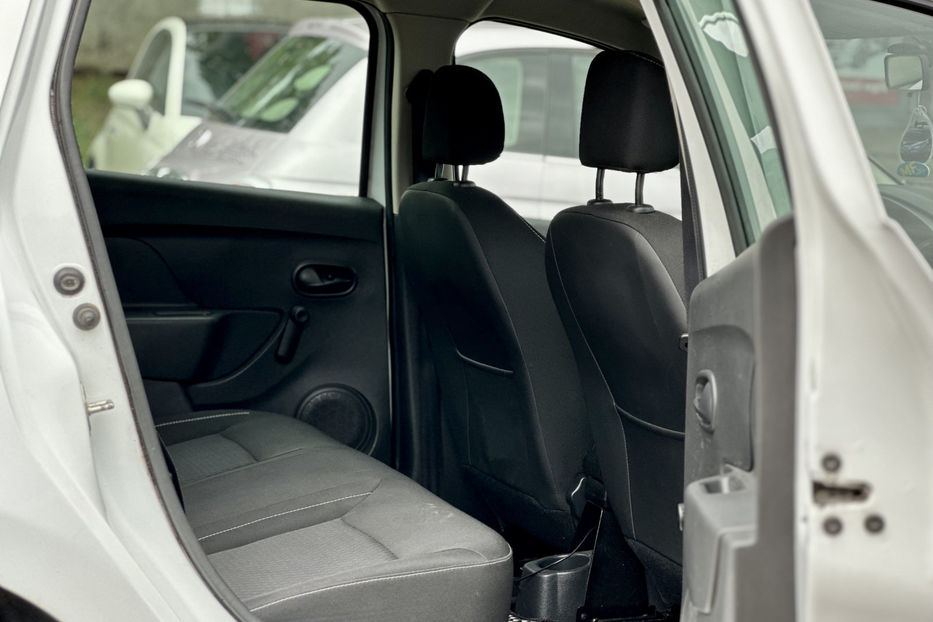 Продам Renault Logan 2017 года в Киеве