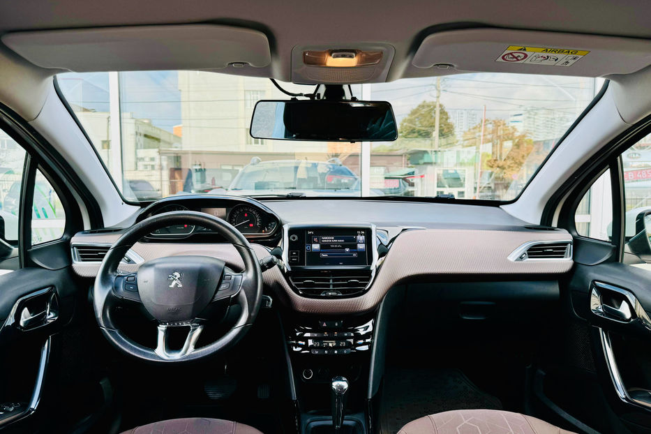 Продам Peugeot 2008 official 2016 года в Одессе