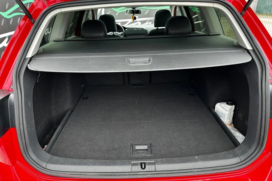 Продам Volkswagen Golf VII Tour 5G 2015 года в Киеве